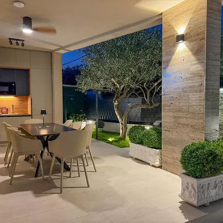 Villa Rozzaria - Mediterranean Escape